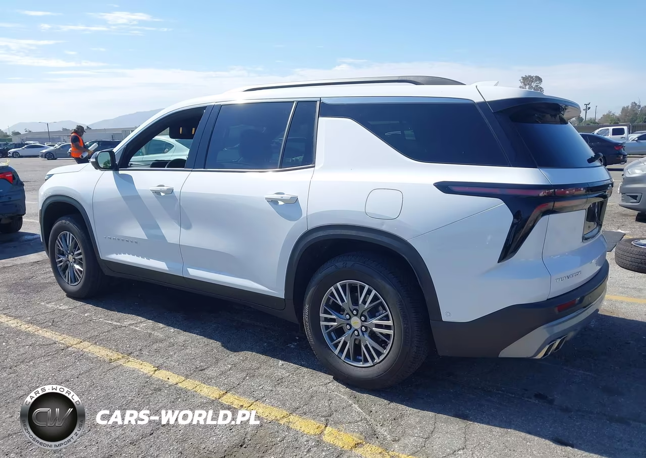 2026 Chevrolet Traverse Fwd Lt VIN:1GNERGKS9TJ100669 - 3