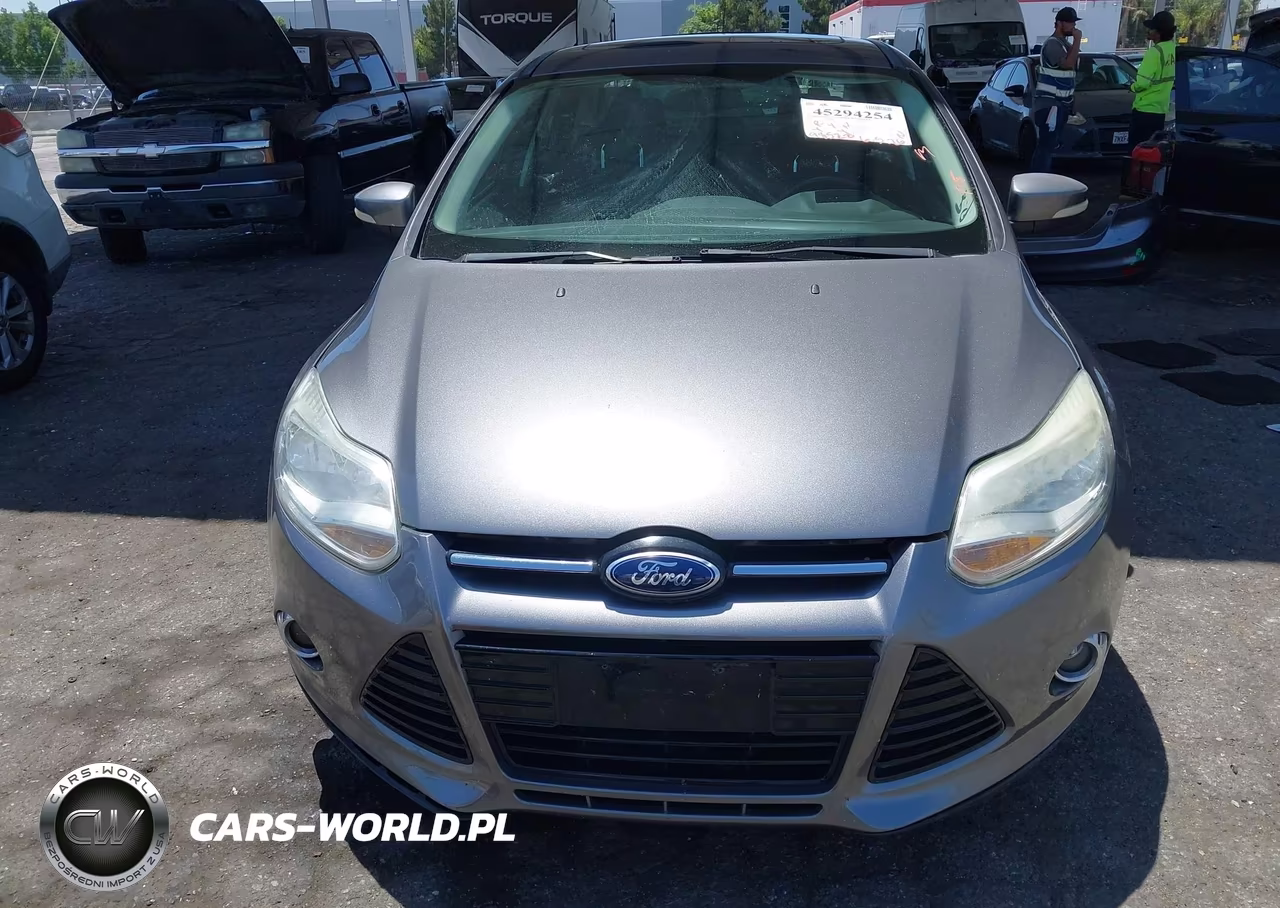 2012 Ford Focus Sel VIN:1FAHP3H25CL371900 - 13