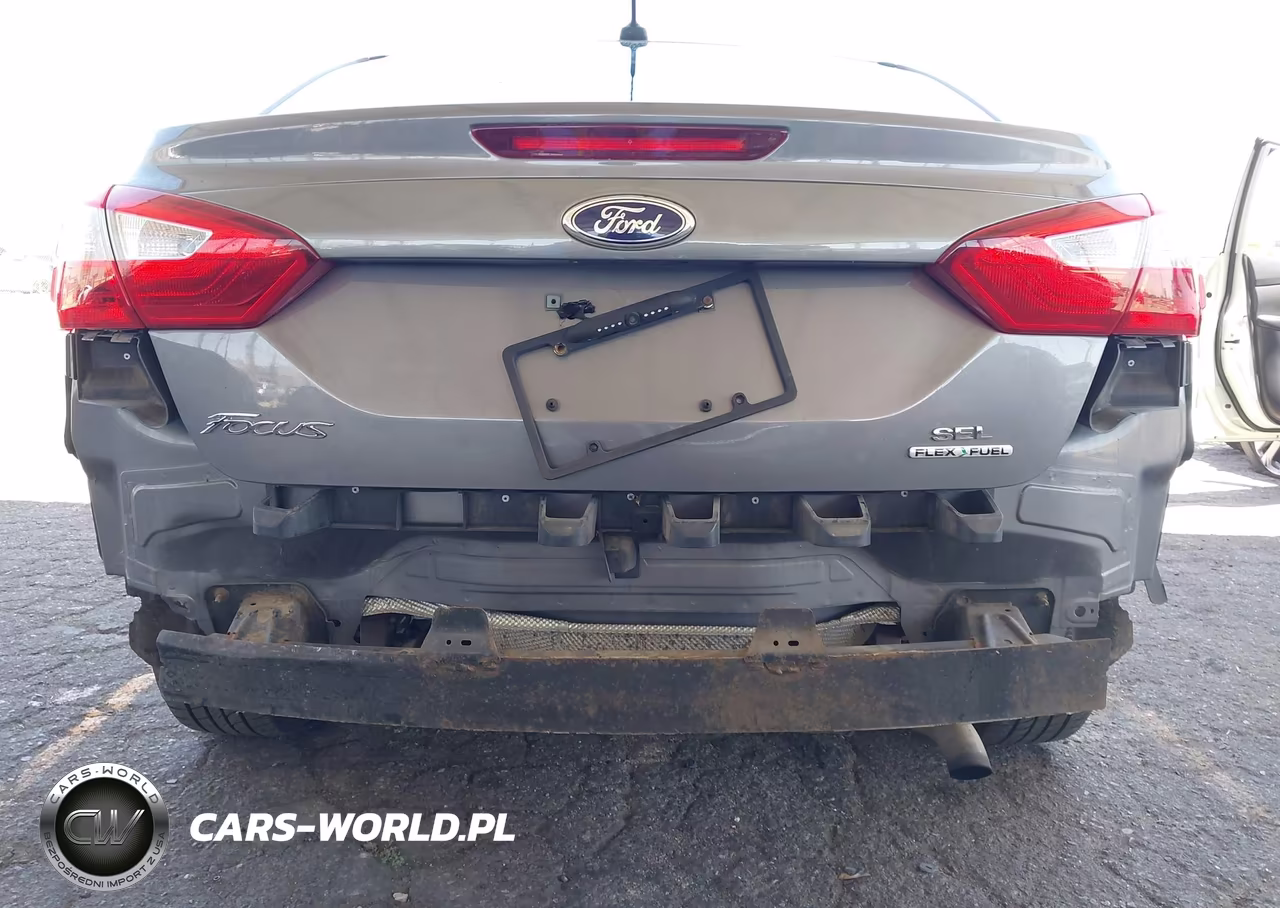 2012 Ford Focus Sel VIN:1FAHP3H25CL371900 - 6