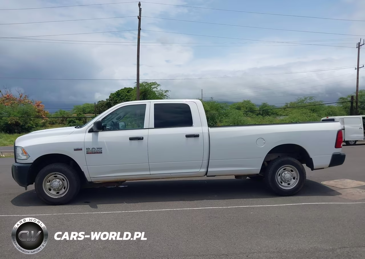 2018 Ram 2500 Tradesman 4X2 8' Box VIN:3C6TR4HT4JG346646 - 19