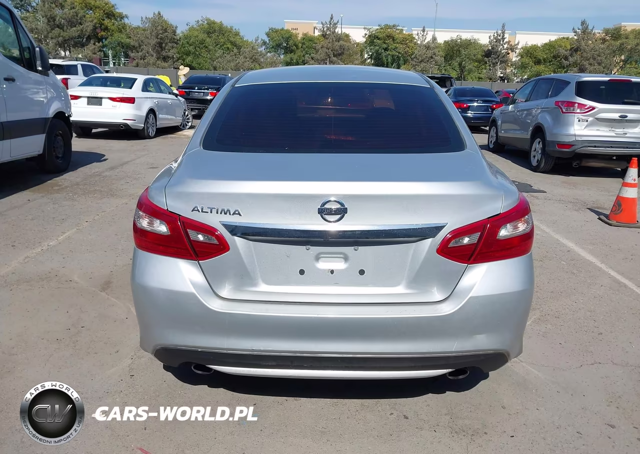 2018 Nissan Altima 2.5 S VIN:1N4AL3AP2JC276503 - 16