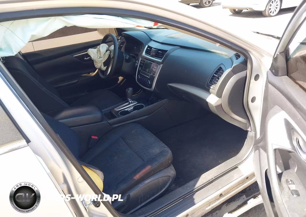 2018 Nissan Altima 2.5 S VIN:1N4AL3AP2JC276503 - 5