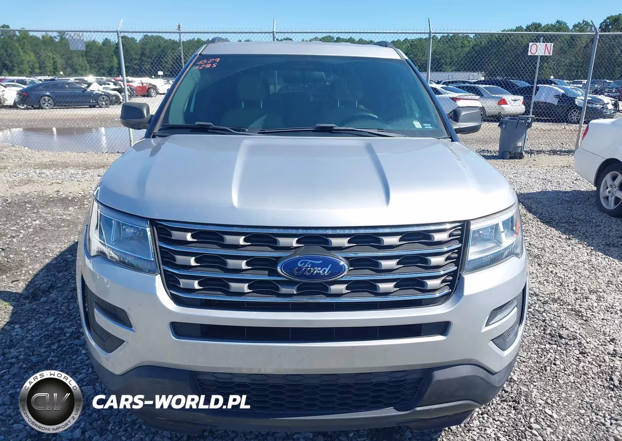 2017 Ford Explorer VIN:1FM5K7B82HGE32812 - 12