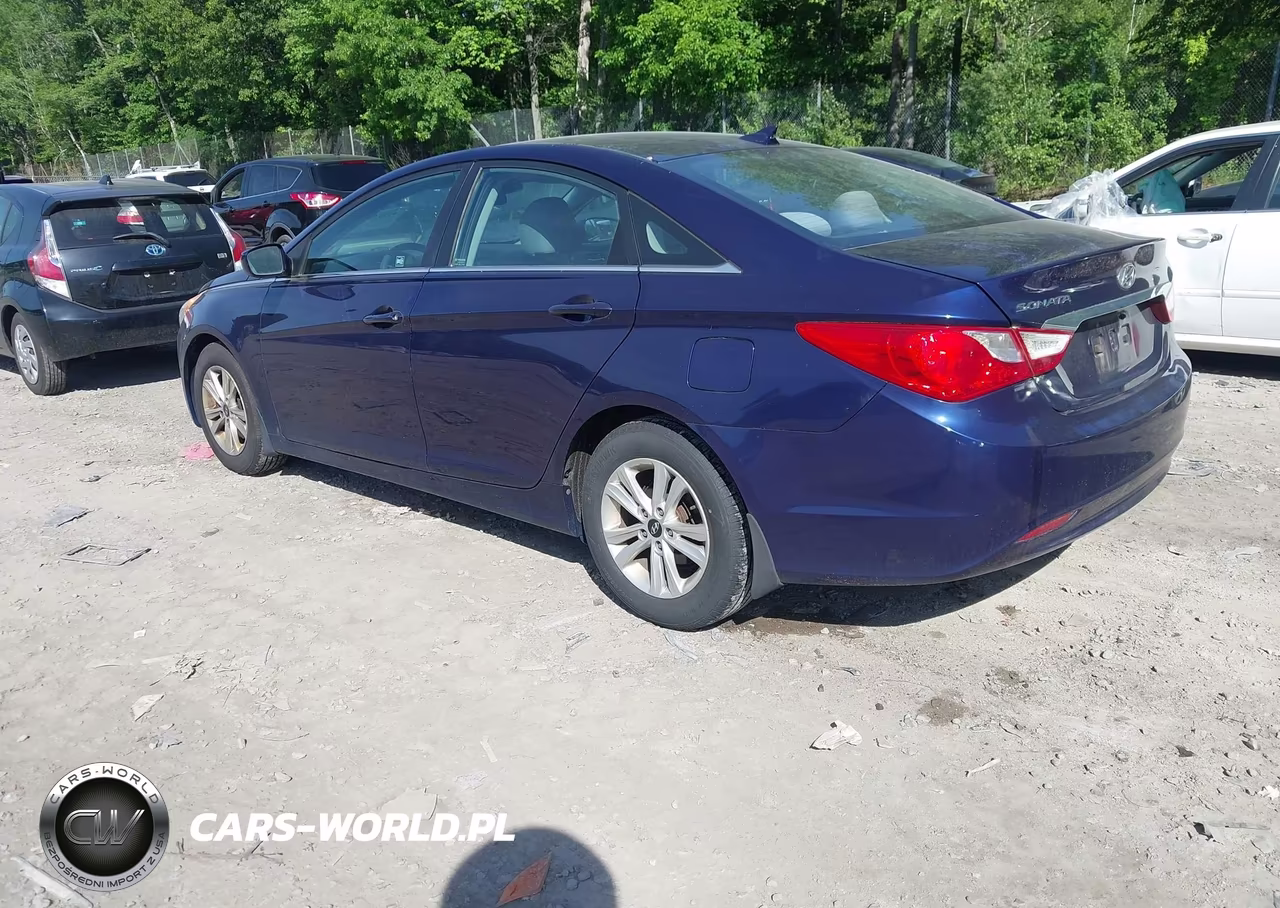 2012 Hyundai Sonata Gls VIN:5NPEB4AC1CH485160 - 3
