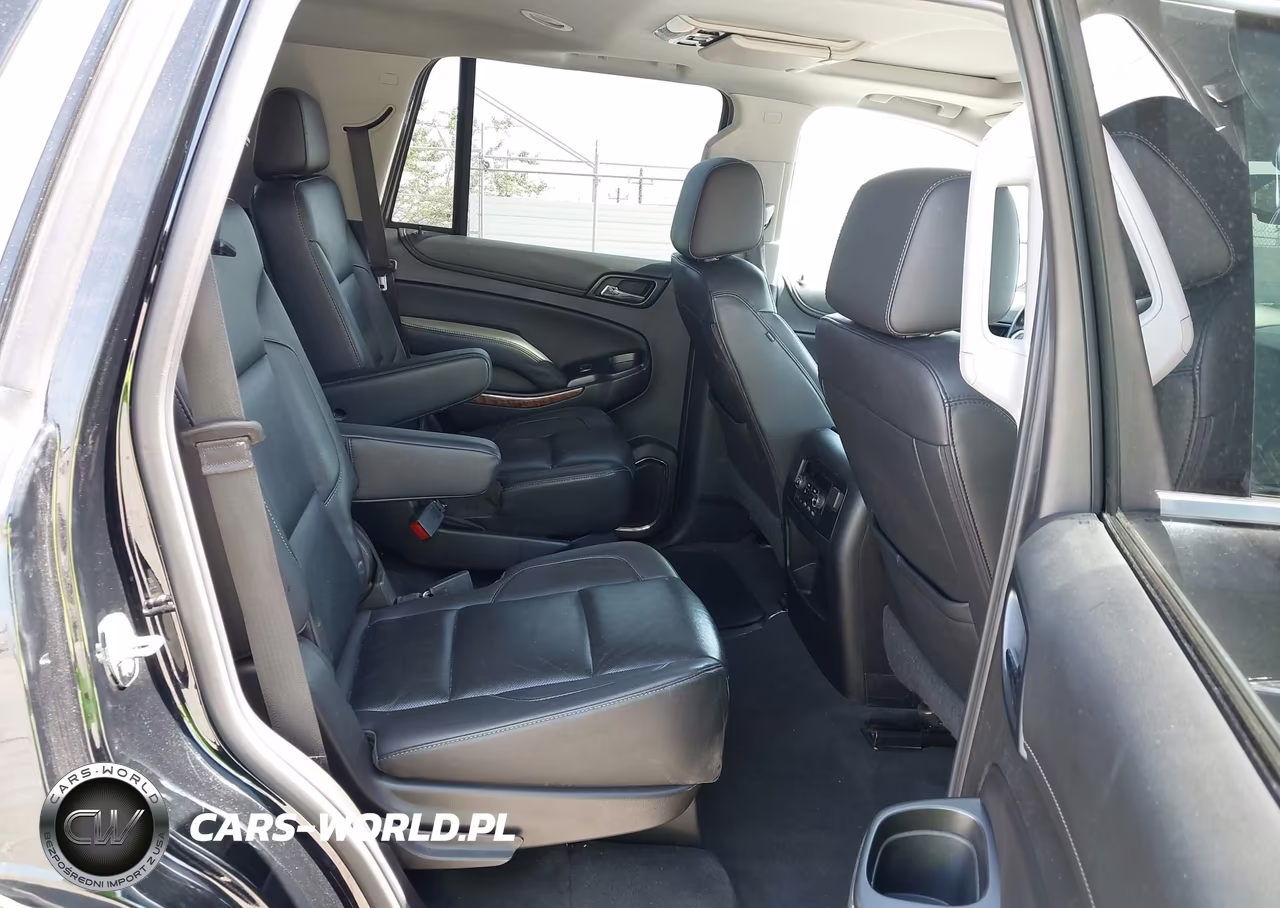 2019 Chevrolet Tahoe Premier VIN:1GNSKCKC7KR193264 - 8
