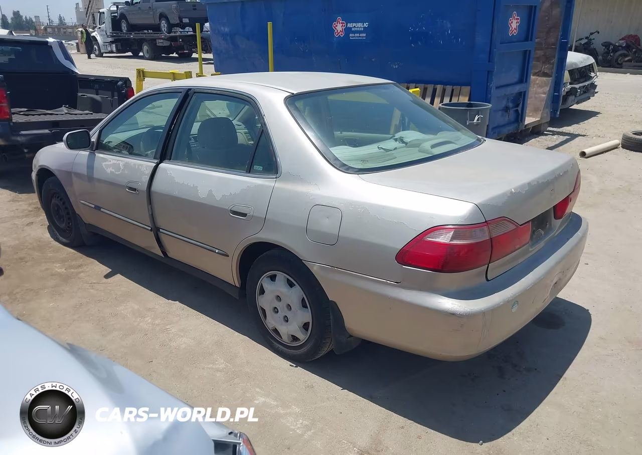 1999 Honda Accord Lx VIN:1HGCG6656XA155592 - 3
