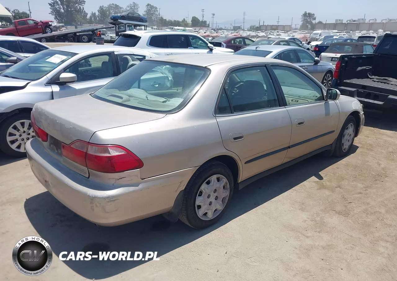 1999 Honda Accord Lx VIN:1HGCG6656XA155592 - 4