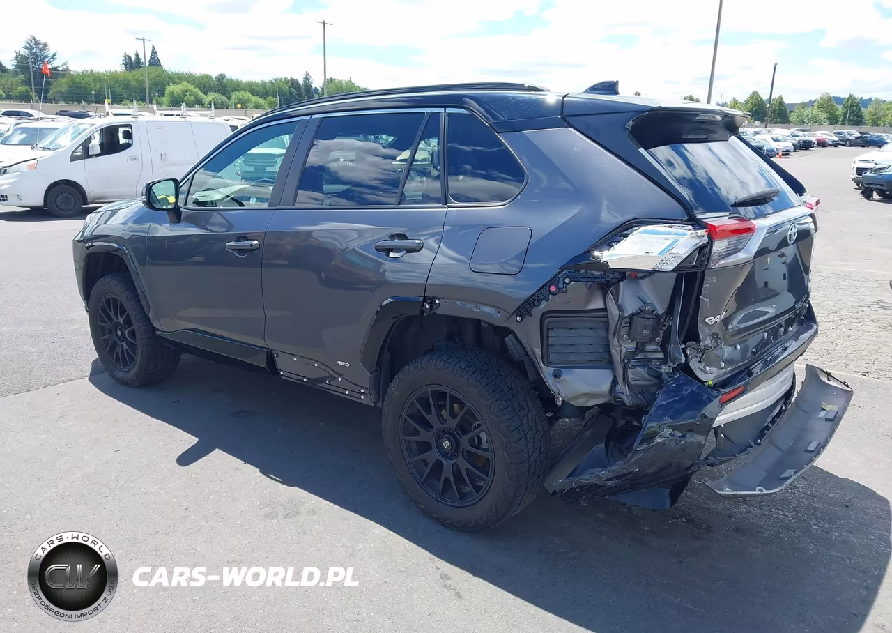 2023 Toyota Rav4 Hybrid Xse VIN:JTME6RFV9PJ028184 - 3