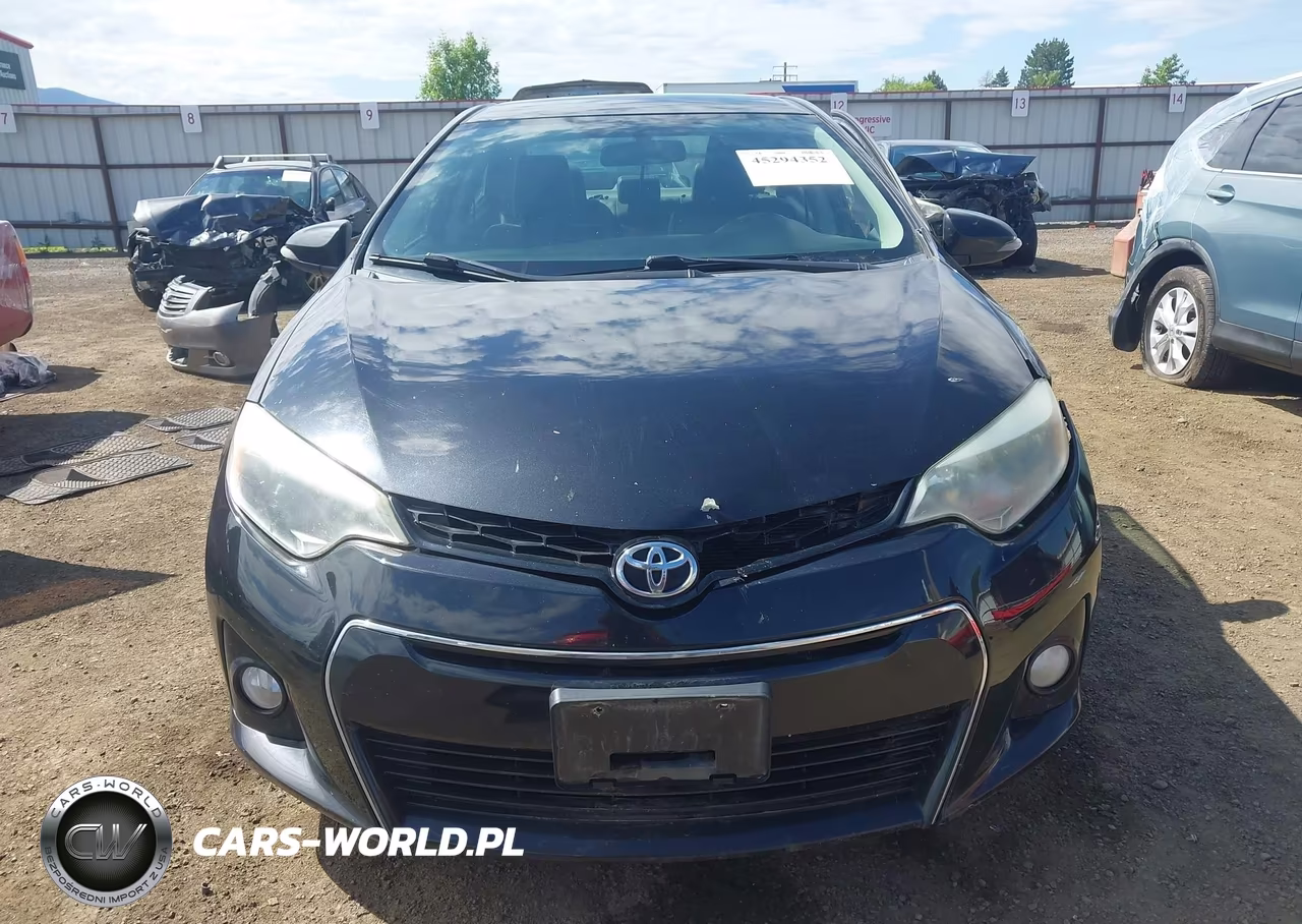 2015 Toyota Corolla S Plus VIN:2T1BURHEXFC301620 - 11