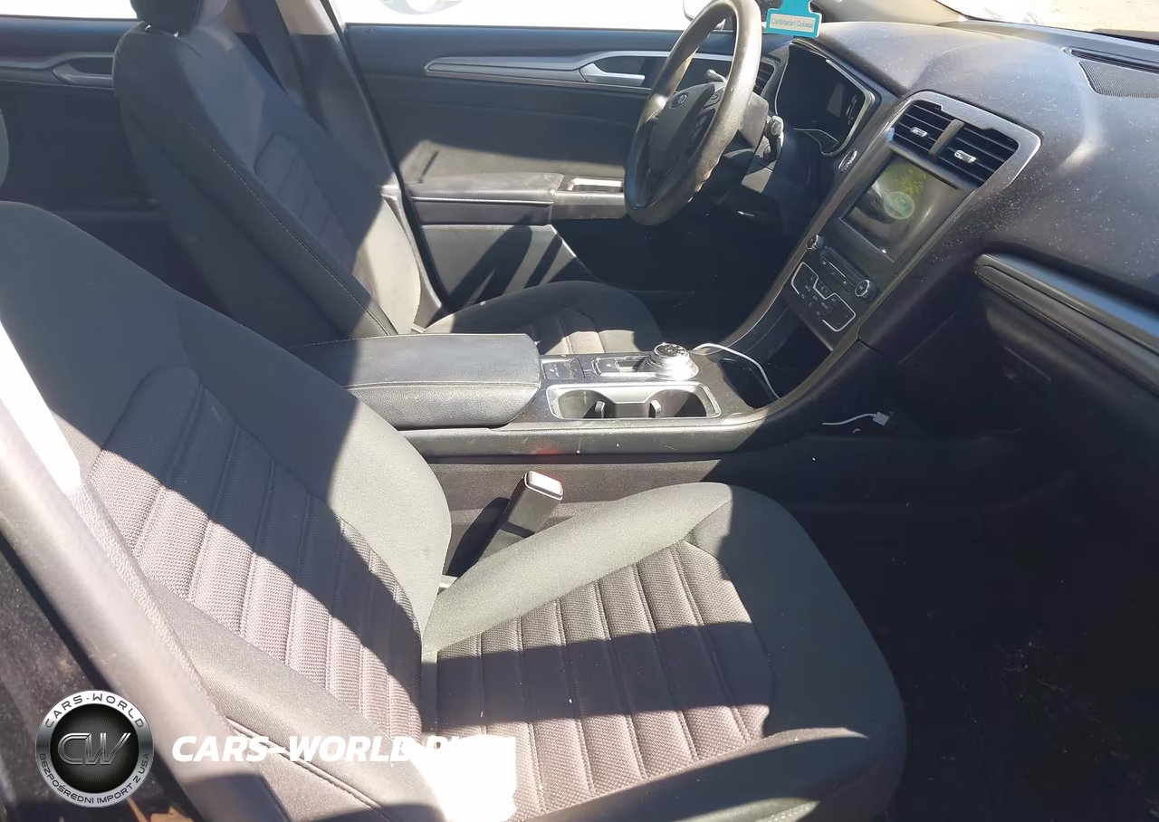 2017 Ford Fusion Se VIN:3FA6P0H73HR135899 - 5