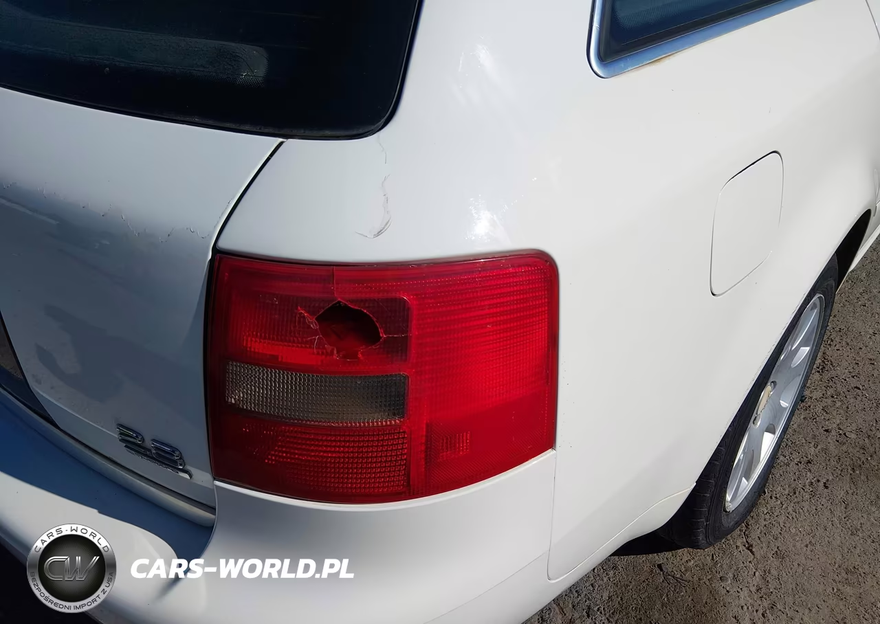 2000 Audi A6 Avant VIN:WAULH54B1YN114387 - 6