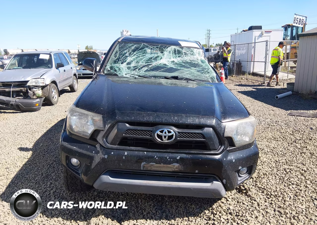 2012 Toyota Tacoma Prerunner V6 VIN:5TFJU4GN3CX023415 - 13