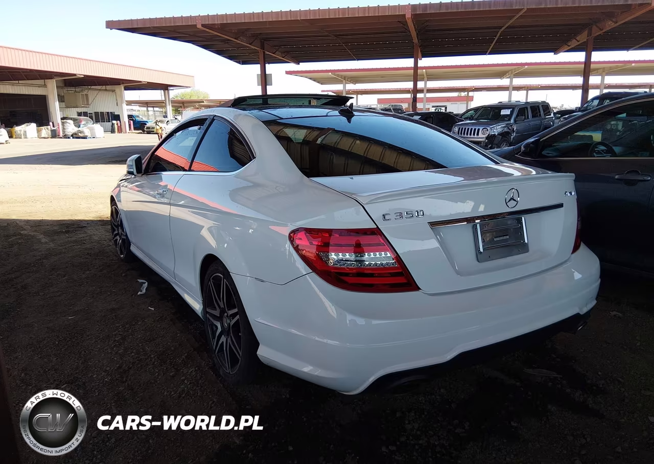 2015 Mercedes-Benz C 350 Sport 4Matic VIN:WDDGJ8JB4FG367046 - 3
