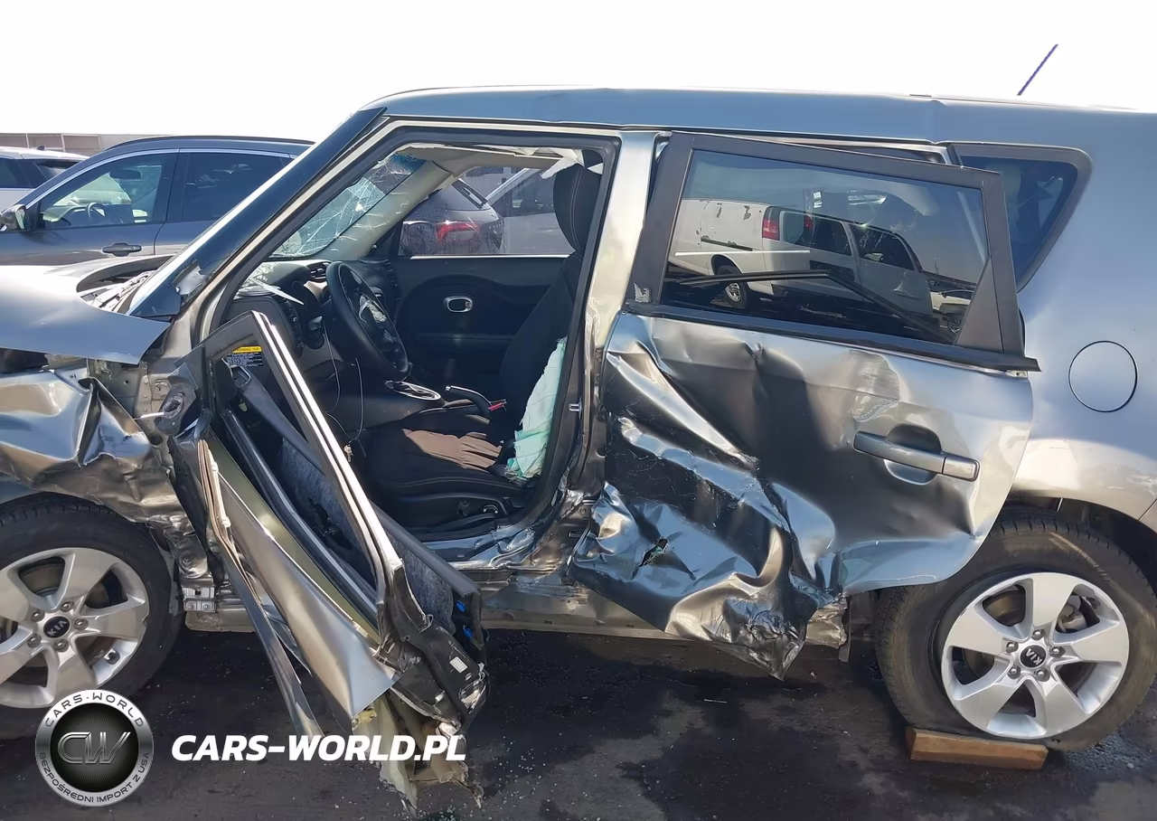 2019 Kia Soul VIN:KNDJN2A29K7638257 - 15