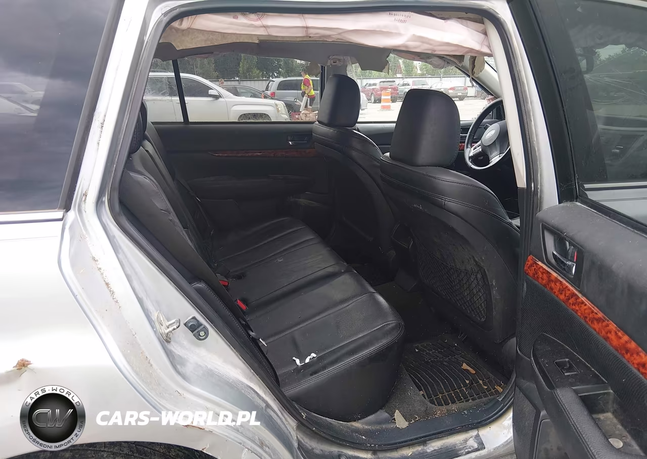 2012 Subaru Outback 3.6R Limited VIN:4S4BRDKC7C2221709 - 8