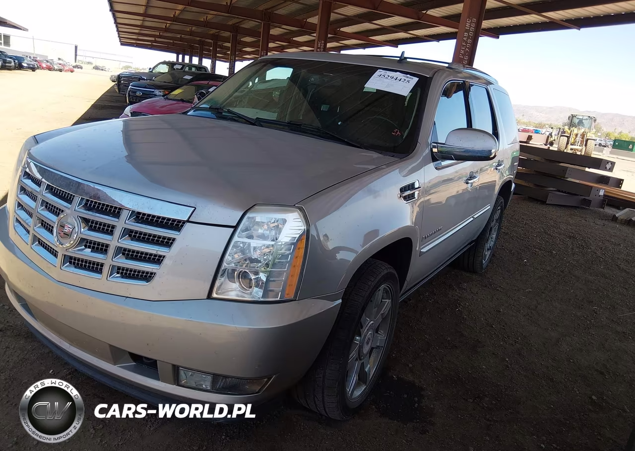 2008 Cadillac Escalade Standard VIN:1GYEC63828R107960 - 2