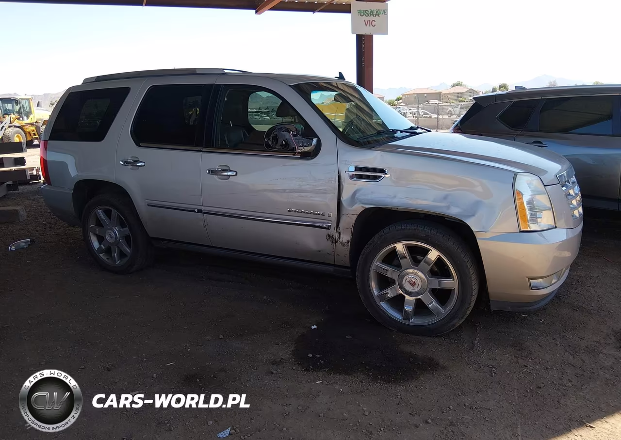 2008 Cadillac Escalade Standard VIN:1GYEC63828R107960 - 6