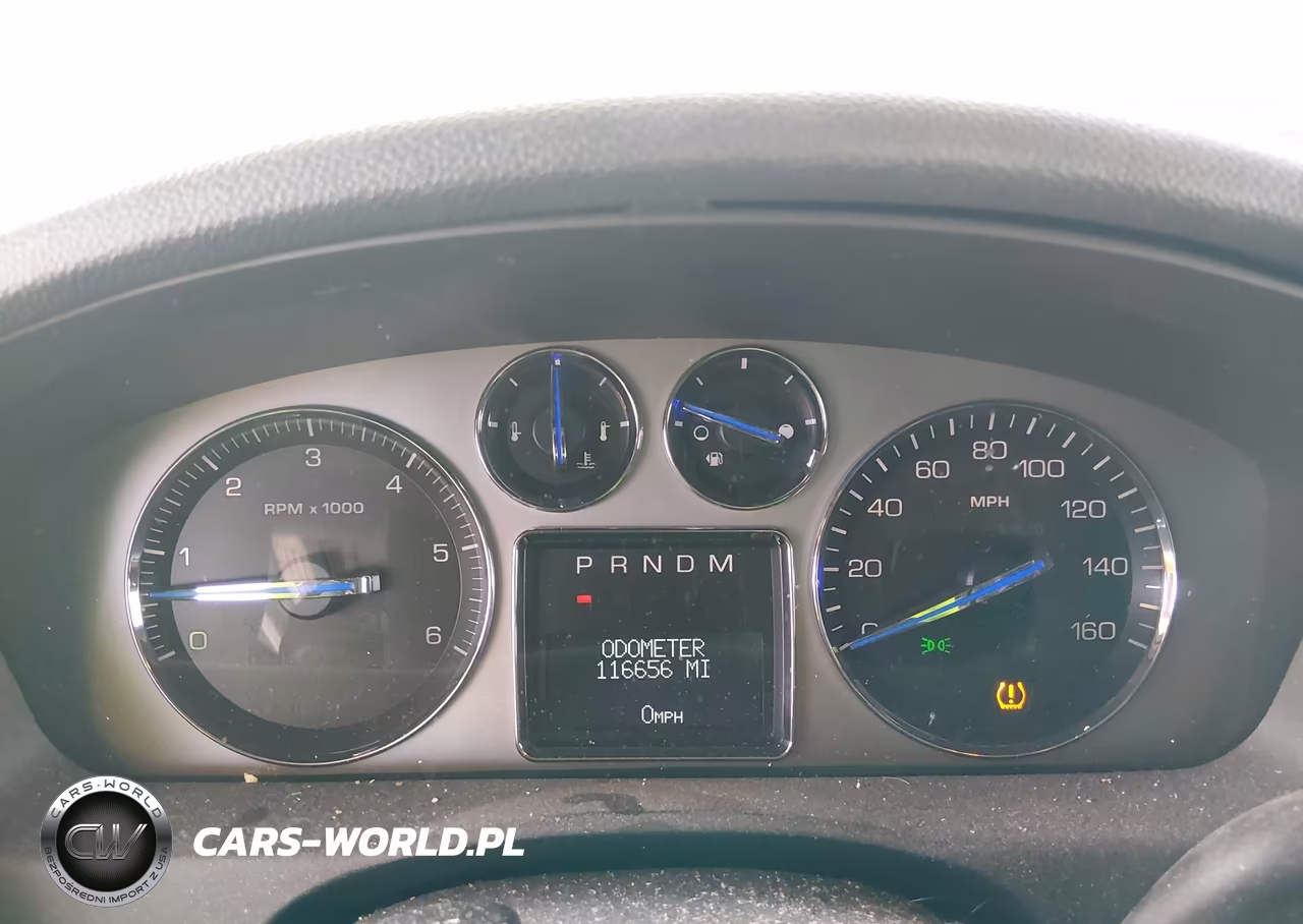 2008 Cadillac Escalade Standard VIN:1GYEC63828R107960 - 7
