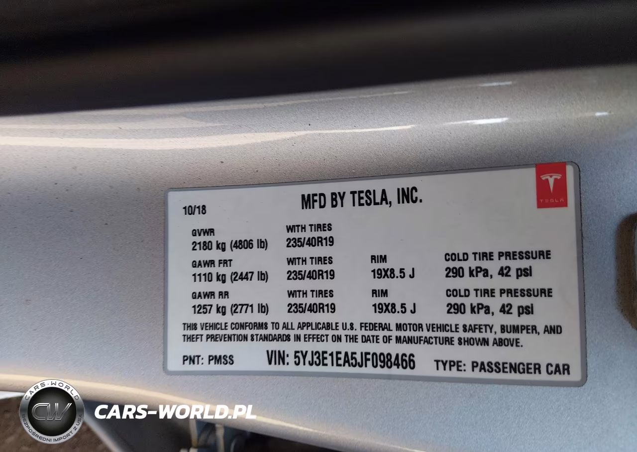2018 Tesla Model 3 VIN:5YJ3E1EA5JF098466 - 9