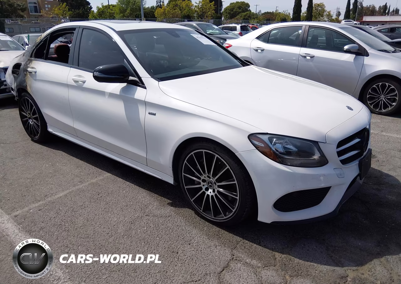 2018 Mercedes-Benz C 300 – zdjęcie 1 z 16