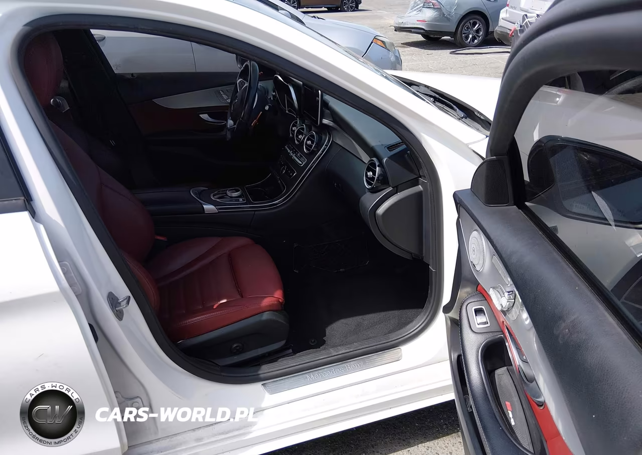 2018 Mercedes-Benz C 300 VIN:55SWF4JB4JU281723 - 5