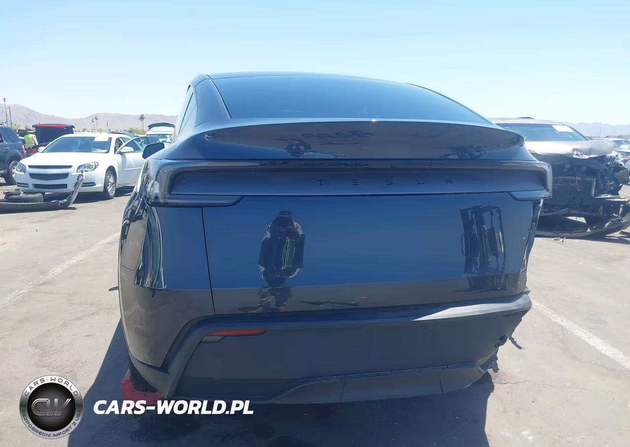 2026 Tesla Model Y Premium Rear-Wheel Drive-Rear-Wheel Drive VIN:7SAYGDED0TF638288 - 16