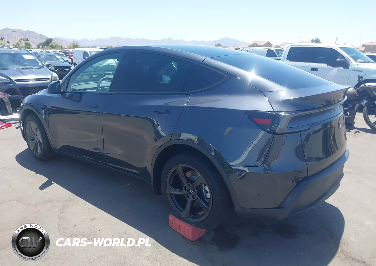 2026 Tesla Model Y Premium Rear-Wheel Drive-Rear-Wheel Drive VIN:7SAYGDED0TF638288 - 3