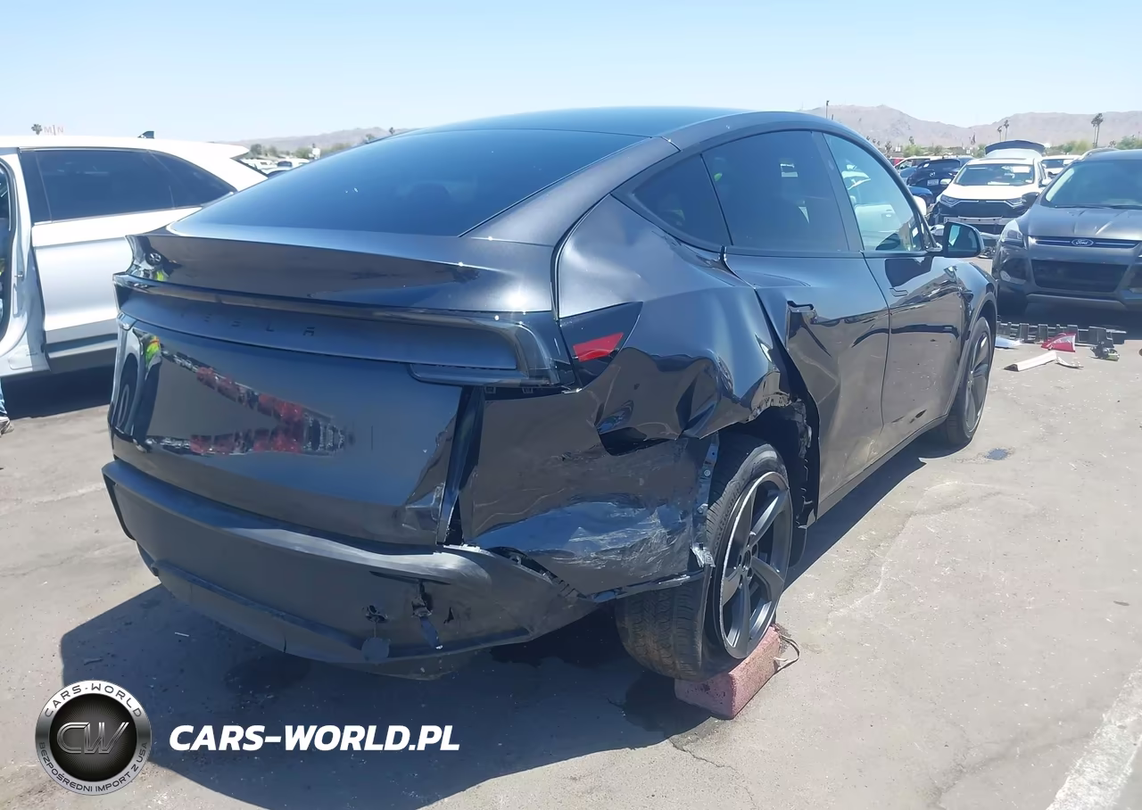 2026 Tesla Model Y Premium Rear-Wheel Drive-Rear-Wheel Drive VIN:7SAYGDED0TF638288 - 6