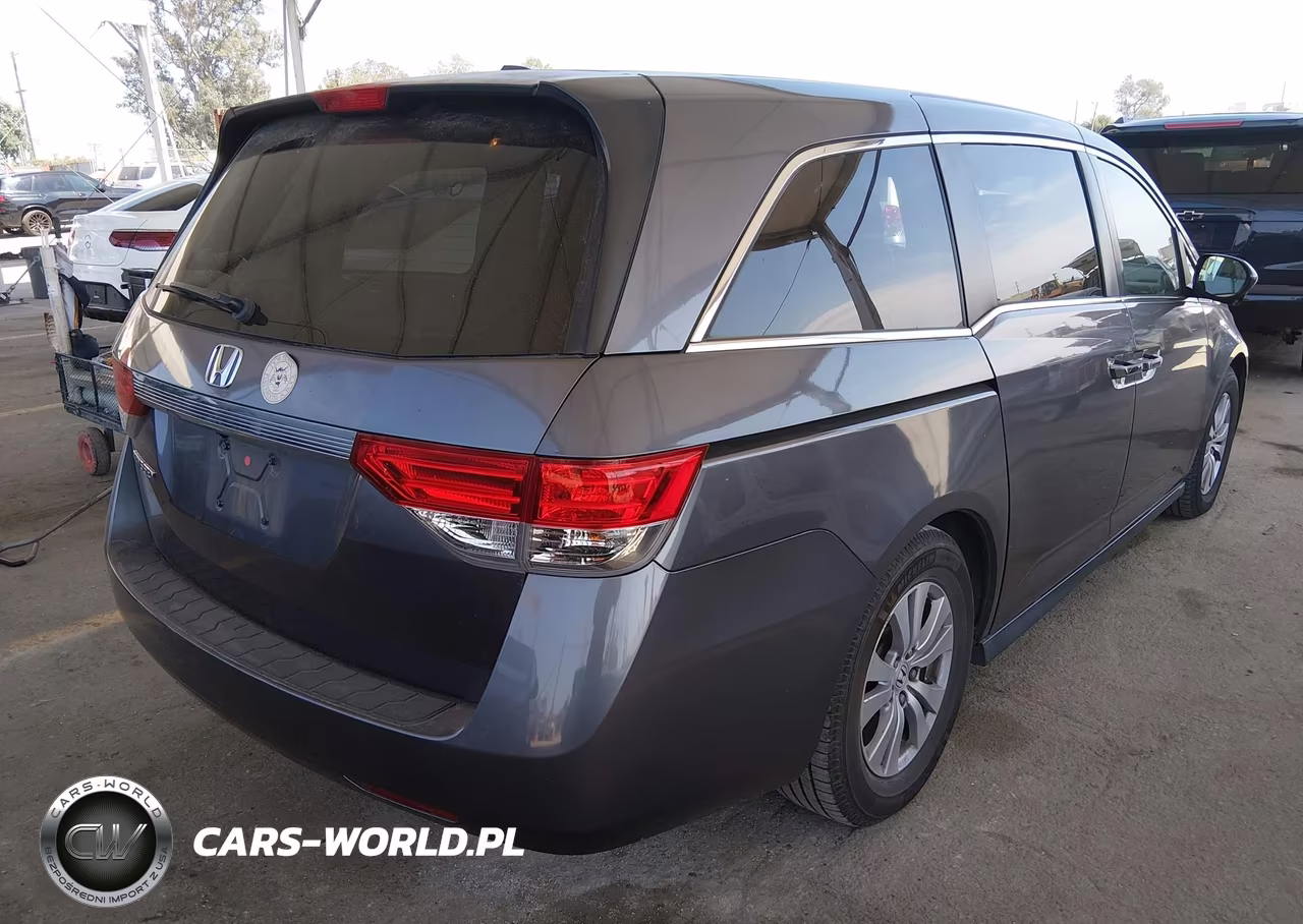 2015 Honda Odyssey Ex-L VIN:5FNRL5H64FB083186 - 4