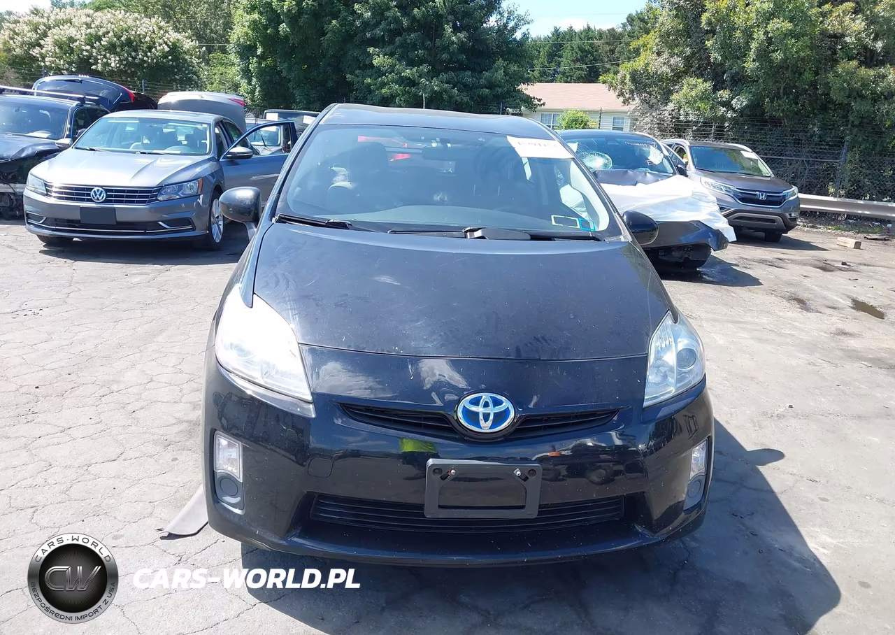 2011 Toyota Prius Two VIN:JTDKN3DU7B5330197 - 12