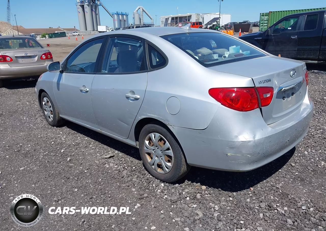 2010 Hyundai Elantra Gls VIN:KMHDU4AD3AU183625 - 3