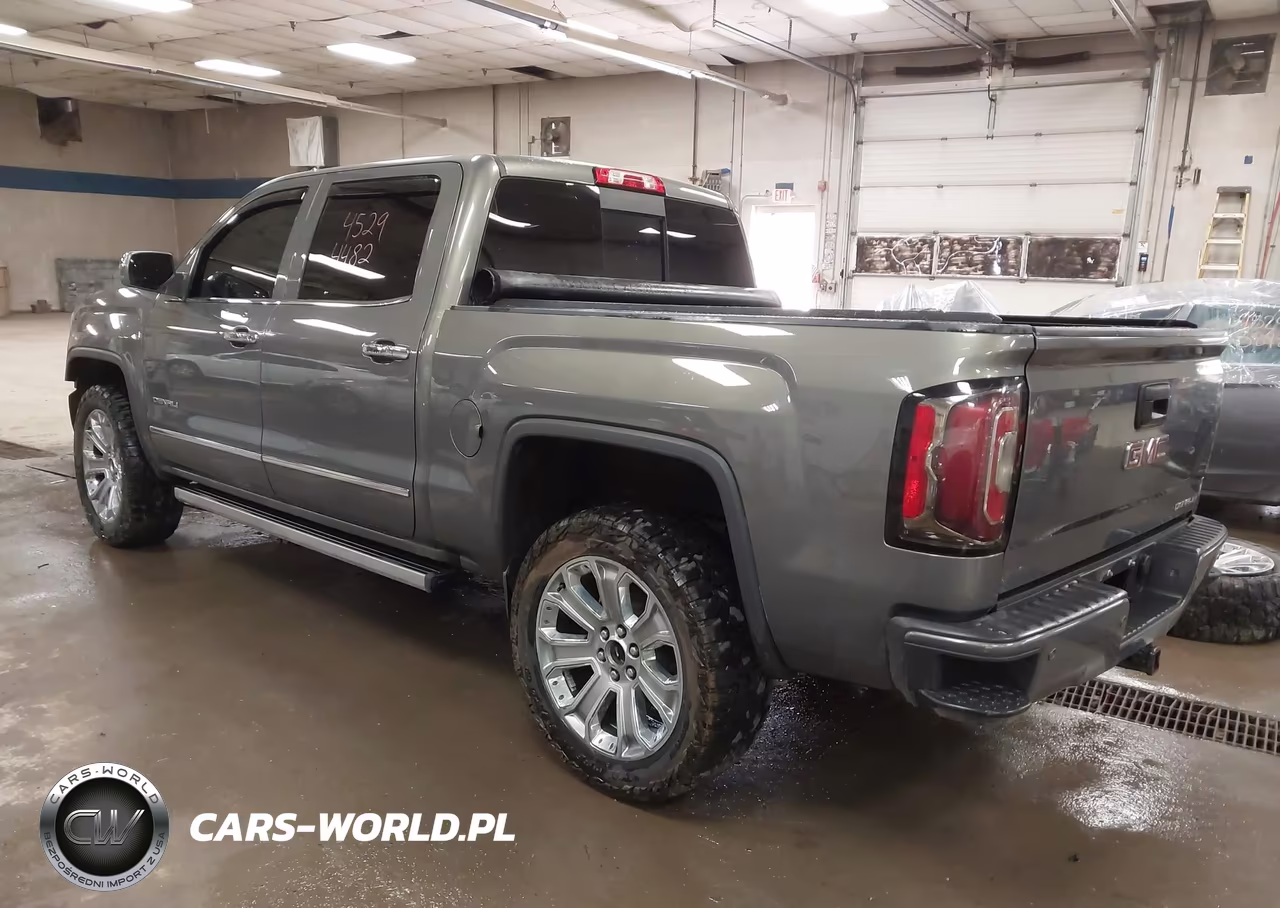 2018 GMC Sierra 1500 Denali VIN:3GTU2PEJ2JG588048 - 3