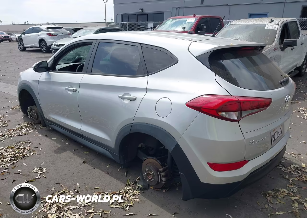 2017 Hyundai Tucson Se VIN:KM8J23A45HU533219 - 3