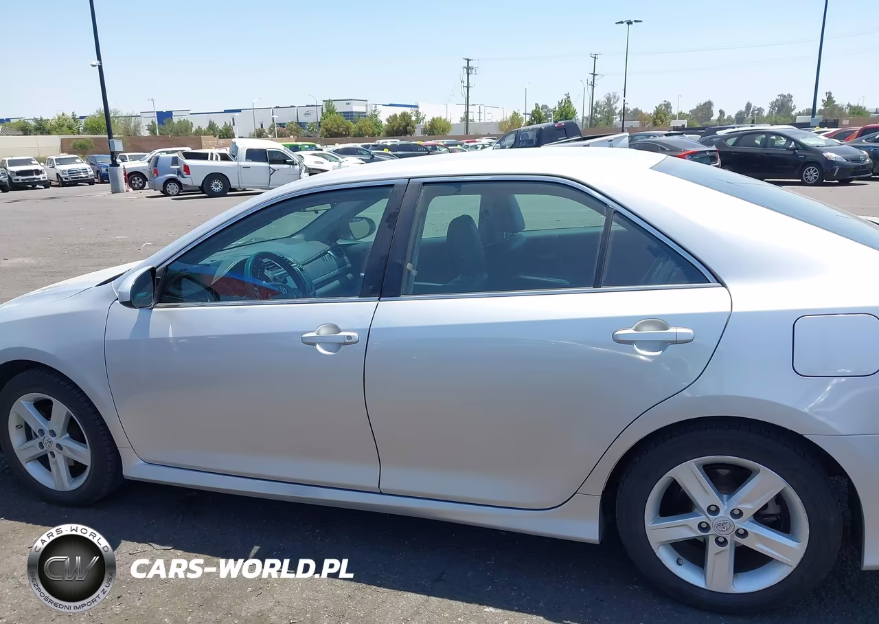 2013 Toyota Camry Se VIN:4T1BF1FK7DU245264 - 14
