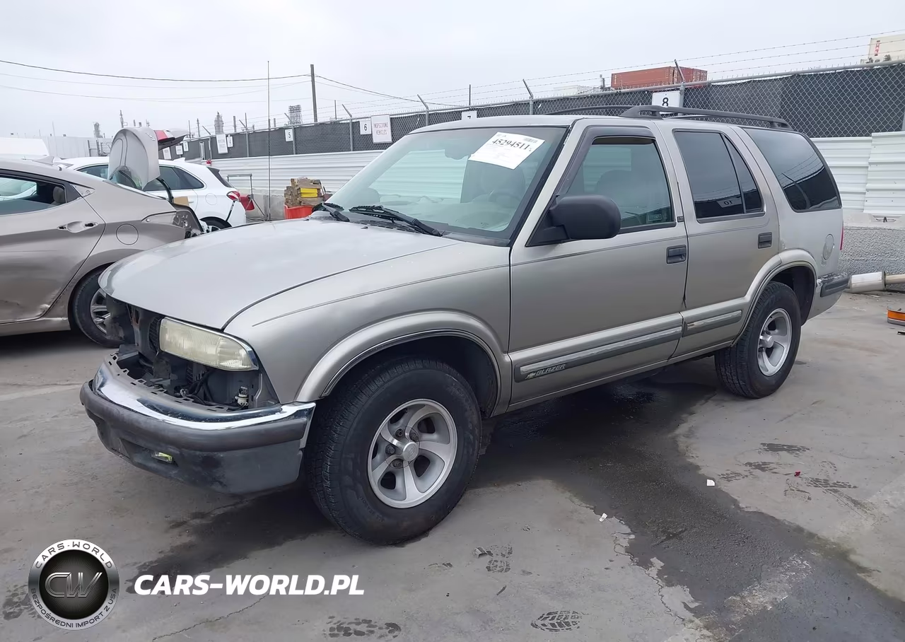 1999 Chevrolet Blazer Lt VIN:1GNCS13WXX2108192 - 2