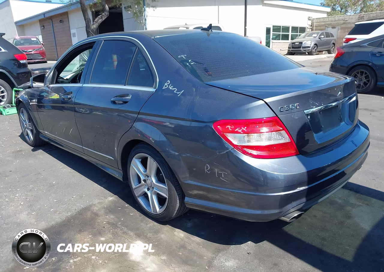 2011 Mercedes-Benz C 300 Luxury-Sport VIN:WDDGF5EB9BR173573 - 3