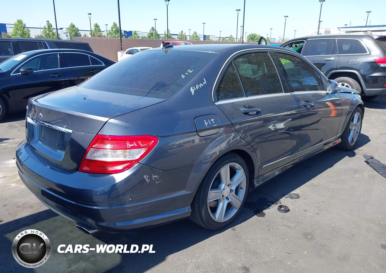 2011 Mercedes-Benz C 300 Luxury-Sport VIN:WDDGF5EB9BR173573 - 4