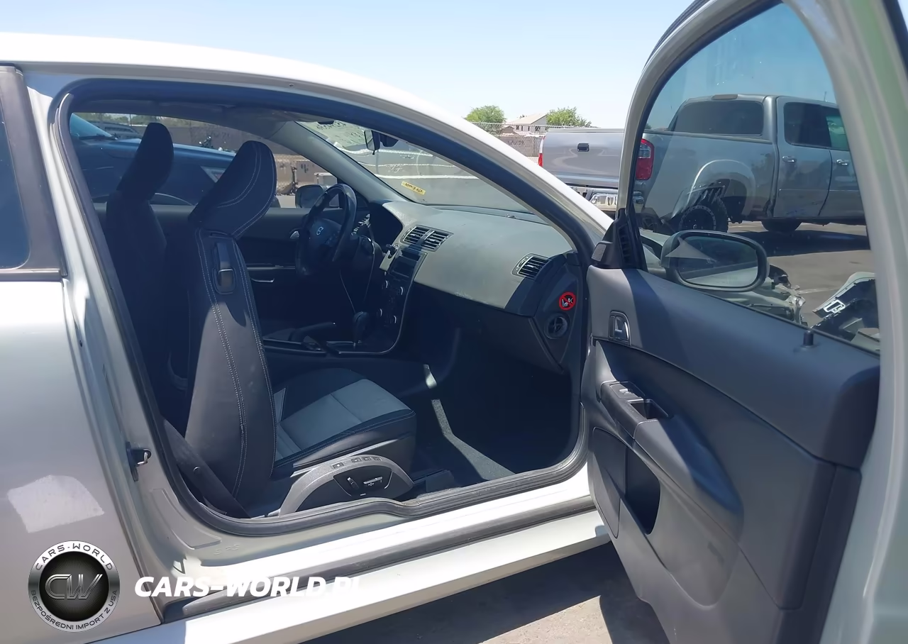 2012 Volvo C30 T5-T5 Platinum-T5 Premier Plus-T5 R-Design-T5 R-Design Platinum-T5 R-Design Premier Plus VIN:YV1672MK8C2286941 - 5