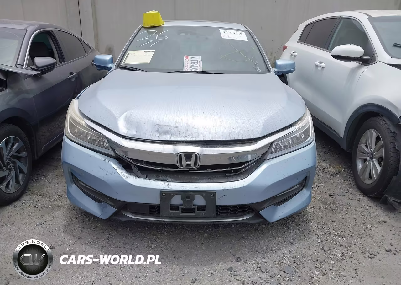 2017 Honda Accord Hybrid Touring VIN:JHMCR6F73HC024473 - 13