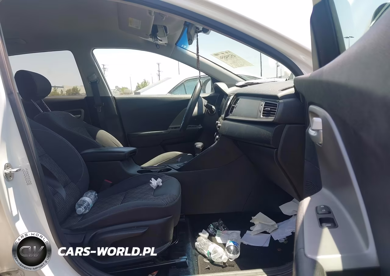 2017 Kia Niro Lx VIN:KNDCB3LCXH5104377 - 5