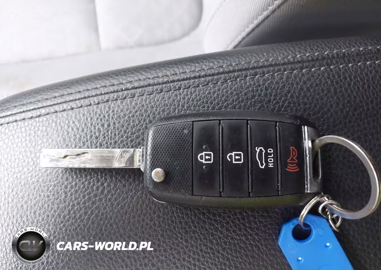 2018 Kia Rio S VIN:3KPA24AB9JE143284 - 11