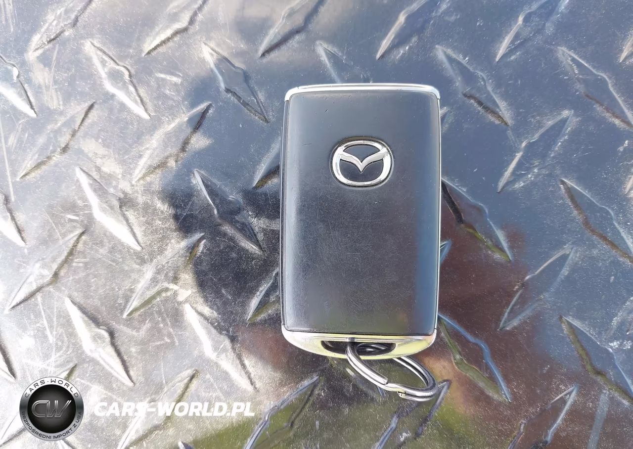 2019 Mazda Mazda3 Preferred Package VIN:JM1BPAMM1K1143608 - 11