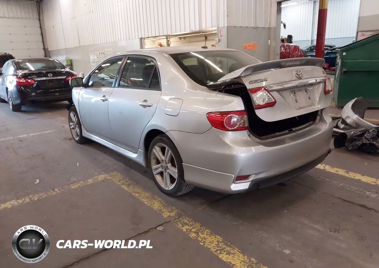 2013 Toyota Corolla S VIN:5YFBU4EE6DP161960 - 3