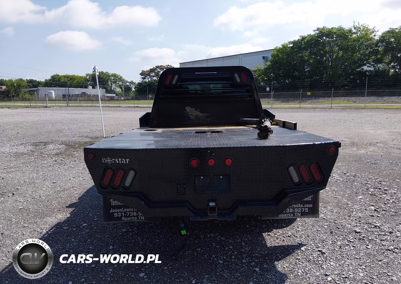 2018 Ram 5500 Chassis Tradesman-Slt-Laramie VIN:3C7WRNEL4JG371744 - 16
