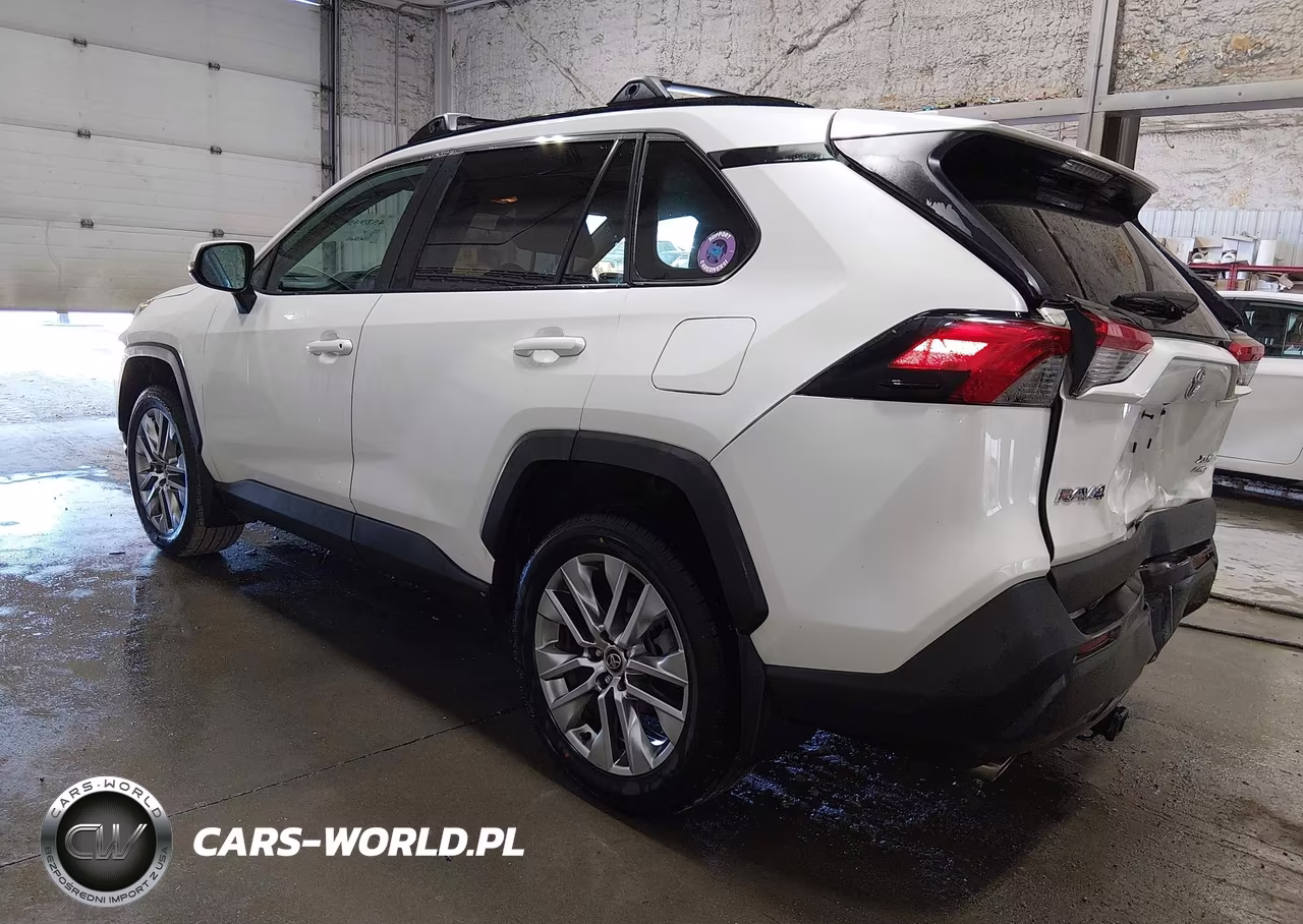 2021 Toyota Rav4 Xle Premium VIN:2T3A1RFV8MW143241 - 3