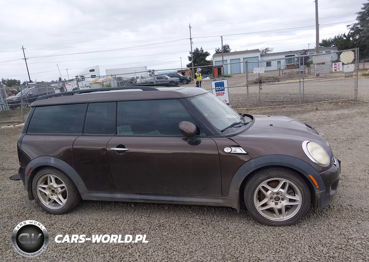 2009 Mini Cooper S Clubman VIN:WMWMM33569TP72378 - 14