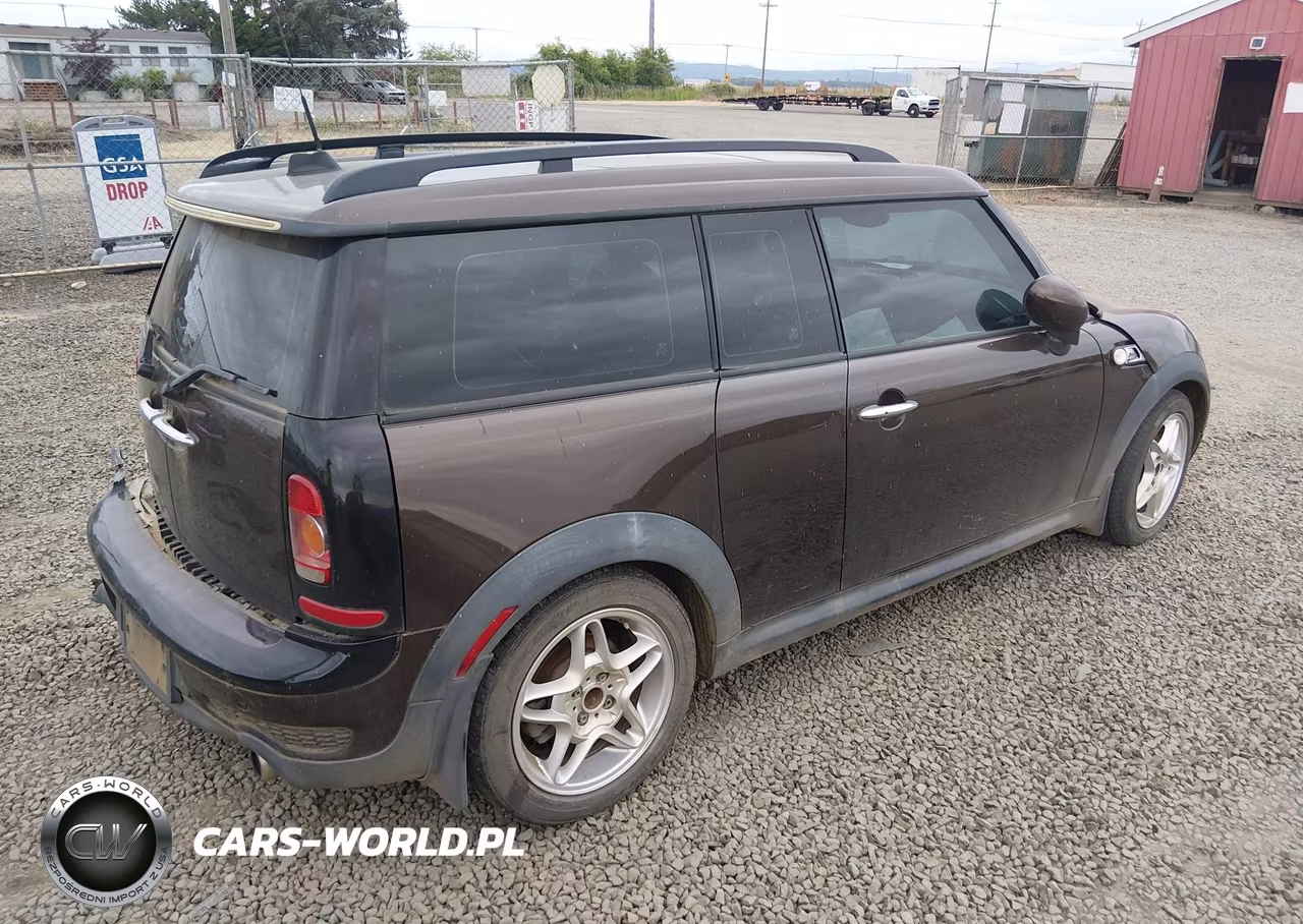 2009 Mini Cooper S Clubman VIN:WMWMM33569TP72378 - 4