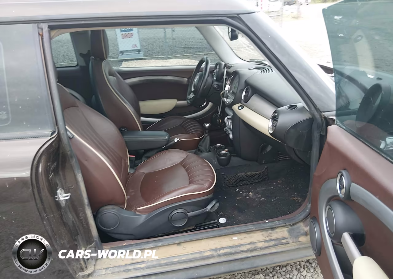 2009 Mini Cooper S Clubman VIN:WMWMM33569TP72378 - 5