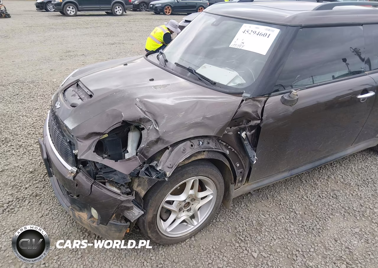 2009 Mini Cooper S Clubman VIN:WMWMM33569TP72378 - 6