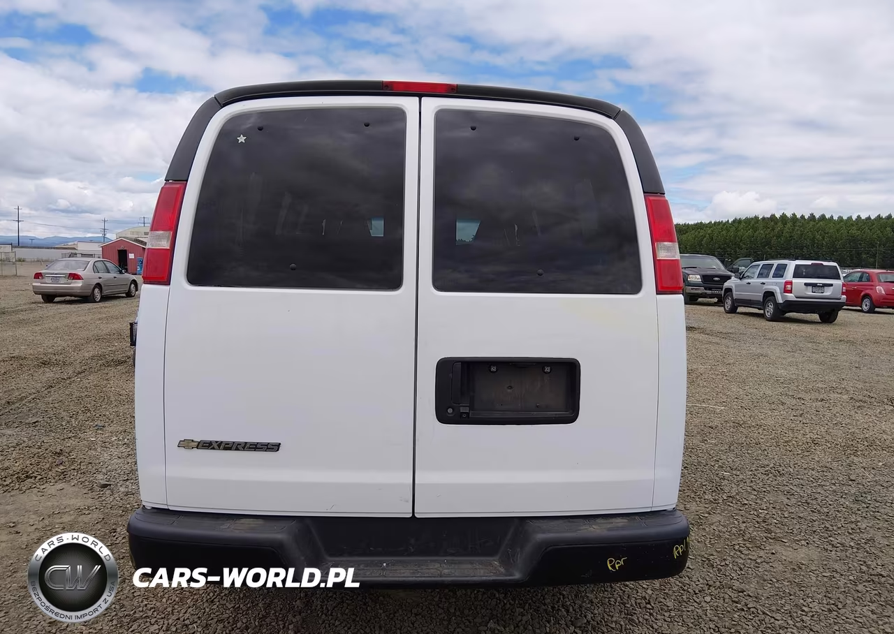 2018 Chevrolet Express 2500 Ls VIN:1GAWGEFP6J1220013 - 17
